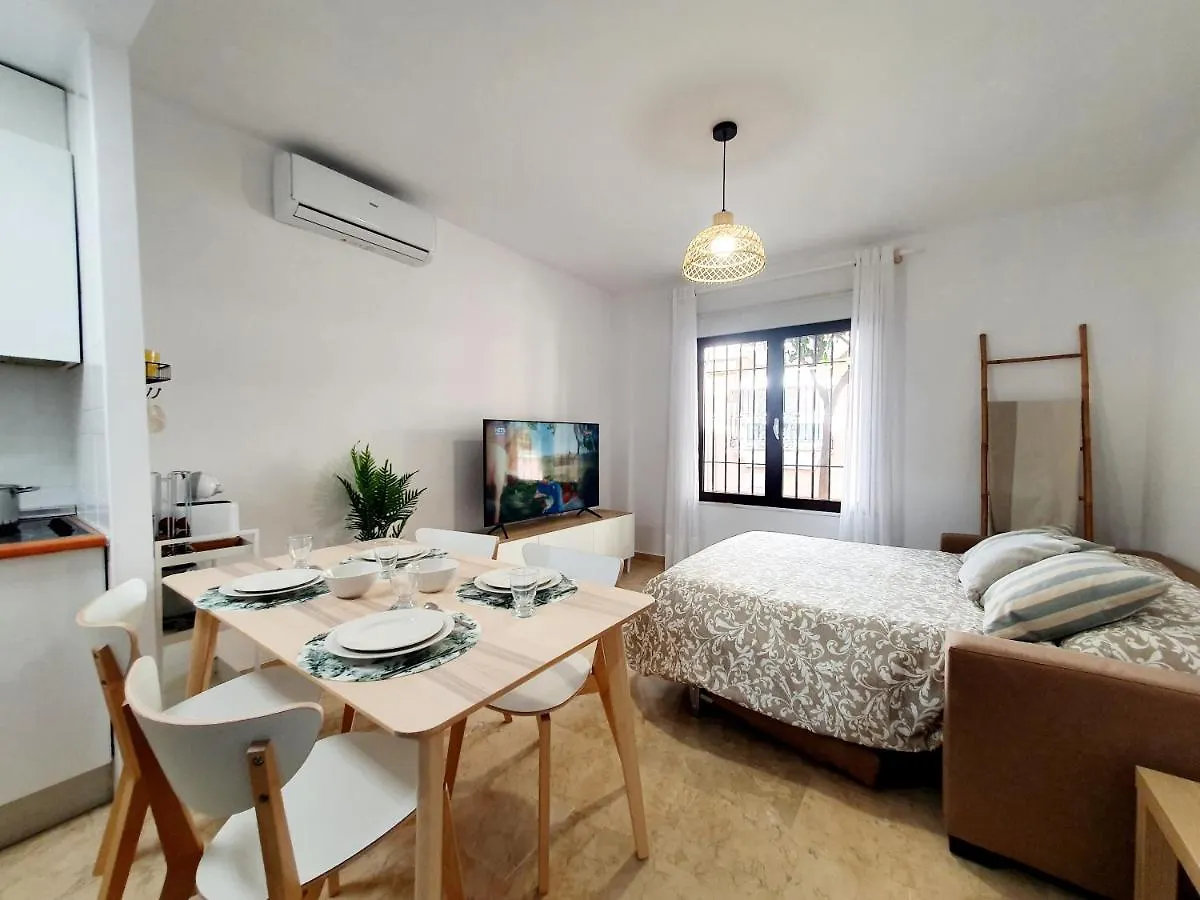 Spanish Home Fuengirola 0*,